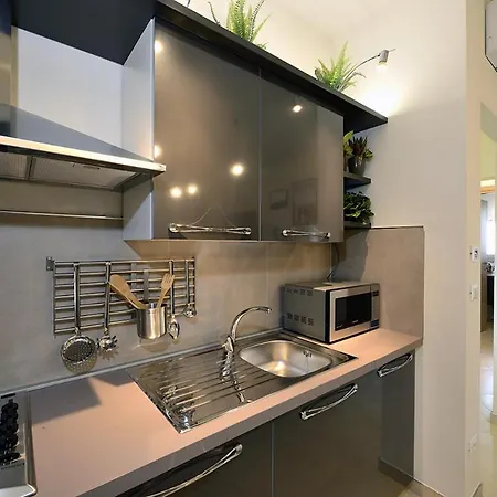 Apartman Casa Calari 2 *